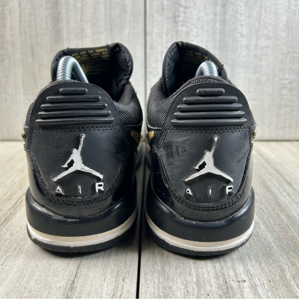 Nike Air Jordan Legacy 312 GS Basketball Black Gold Sneaker Youth Boys Size 6.5Y - Picture 7 of 10